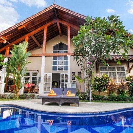 Villa Kawan Sanur Екстер'єр фото